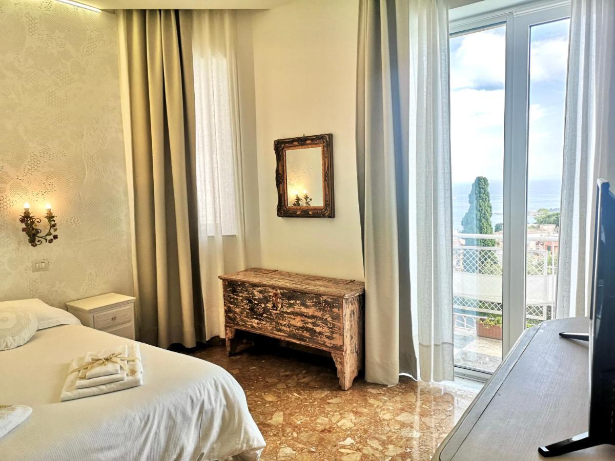 Villa Giannina B&B Taormina Eksteriør billede