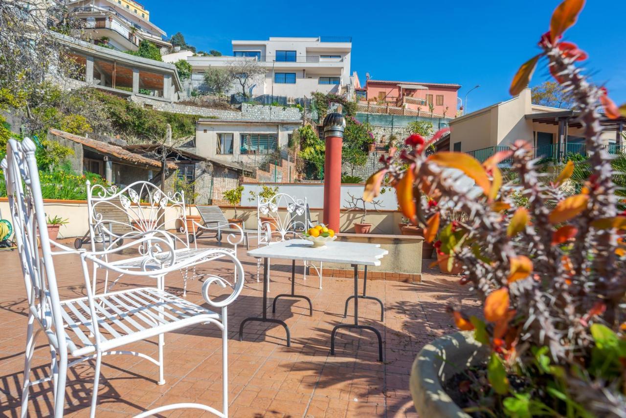 Villa Giannina B&B Taormina Eksteriør billede
