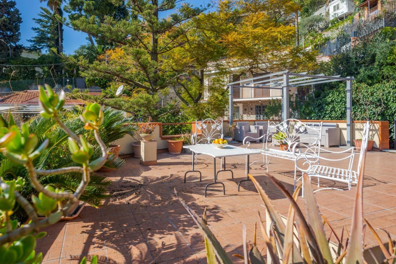 Villa Giannina B&B Taormina Eksteriør billede
