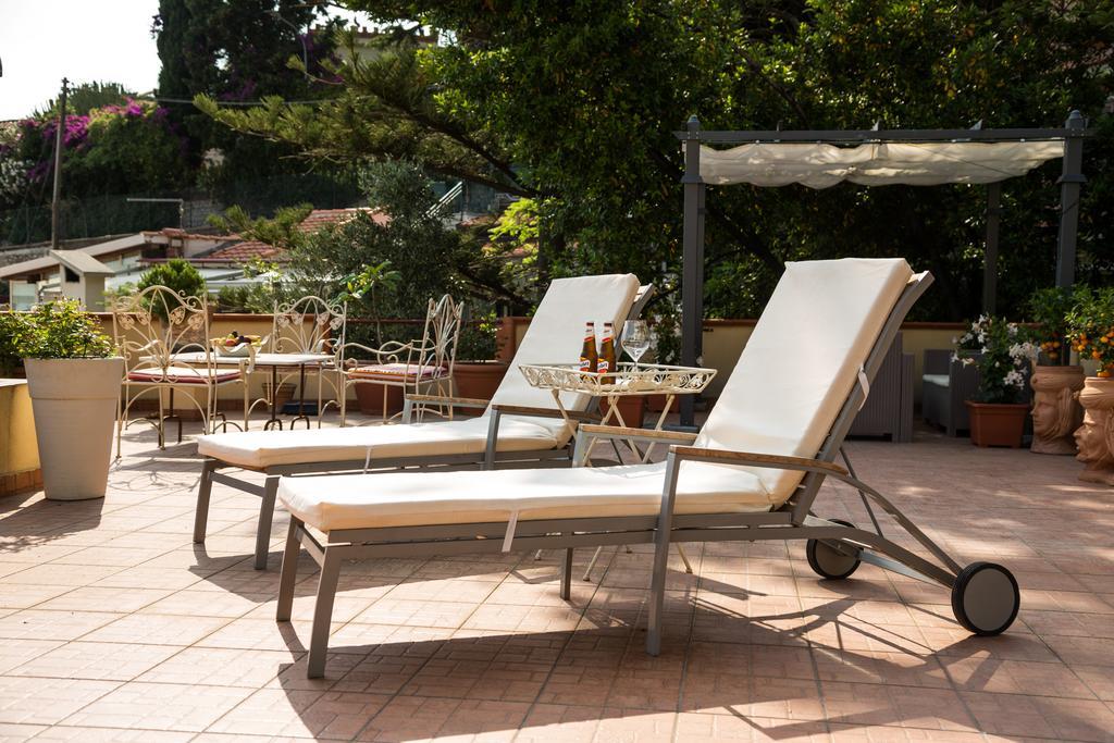 Villa Giannina B&B Taormina Eksteriør billede
